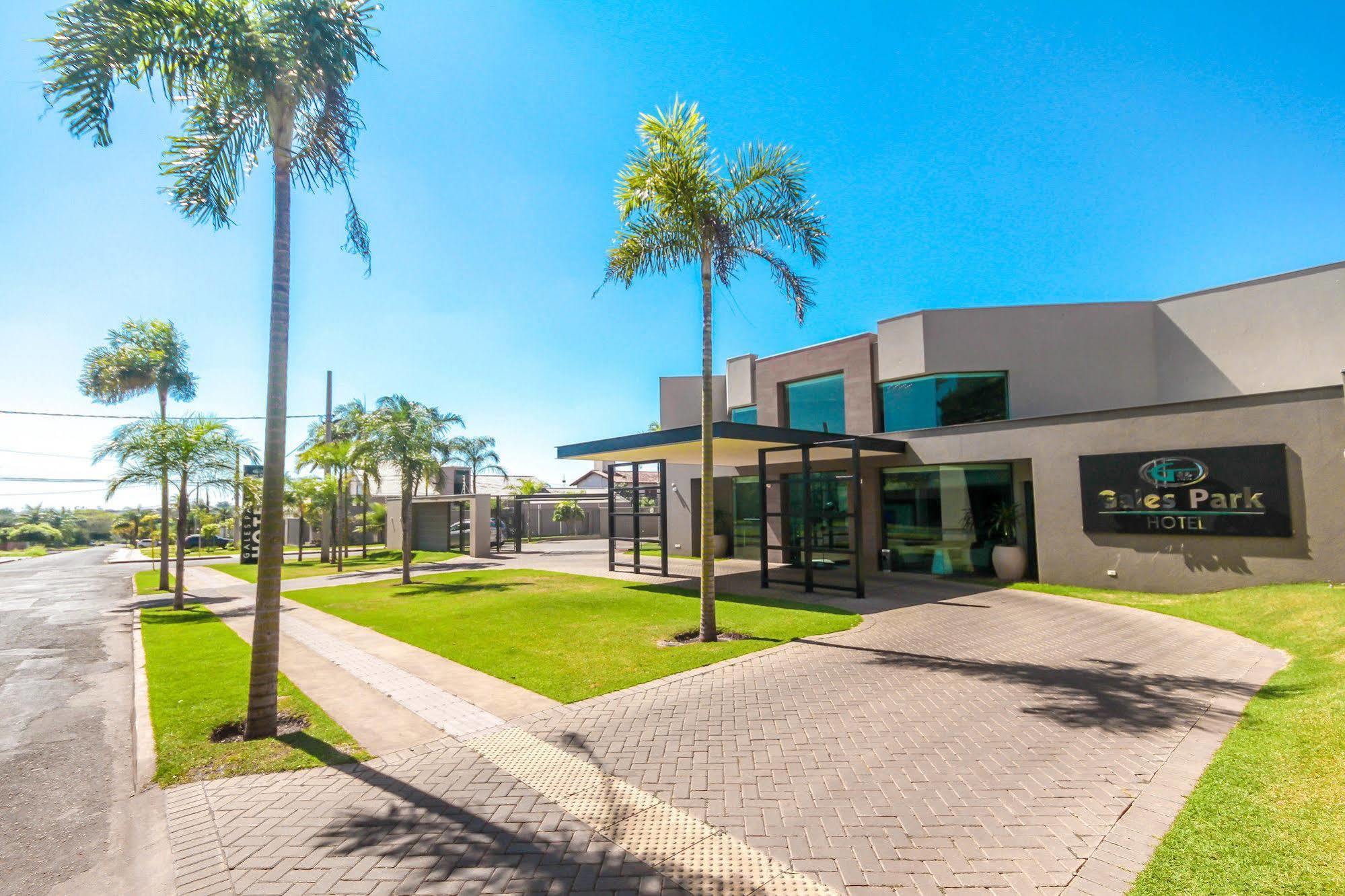 Gales Park Hotel Dourados Exterior photo